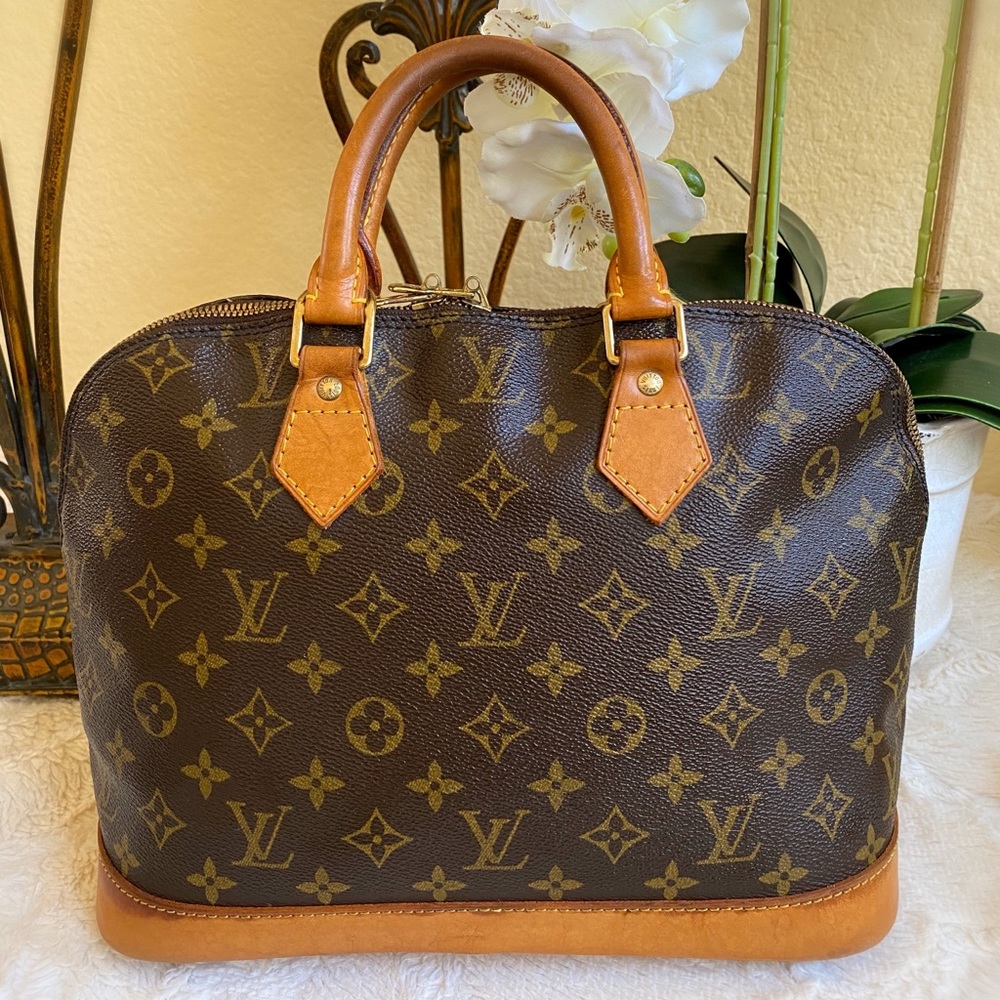 Louis Vuitton Alma